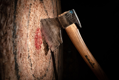 Berlin Axtwerfen image 2