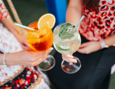 Prag Vorglühen auf der Terrasse image 3