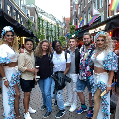 drag-queen-crawl-1.jpeg image 1