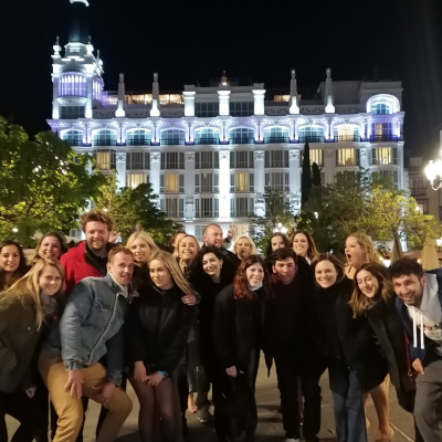 pub-crawl-madrid-3.png image 3