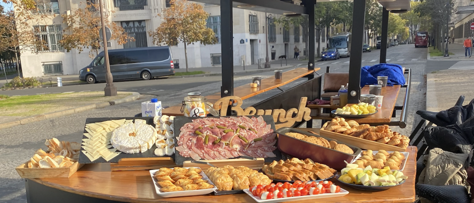 Paris Brunch-Bike image 1