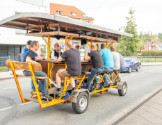 Düsseldorf Bierbike image 4
