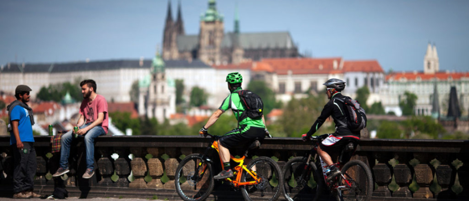 Prag Sightseeing-Fahrradtour image 1