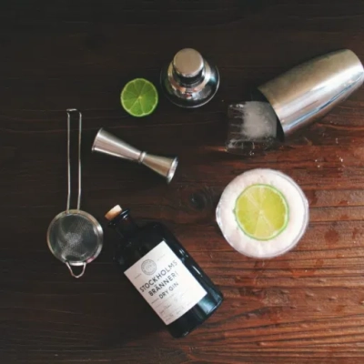 gin-tasting-str.webp image 1