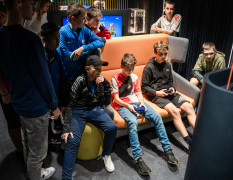 Prag Gaming-Session mit Burger & Bier image 3