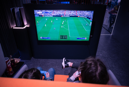 Prag Gaming-Session mit Burger & Bier image 12