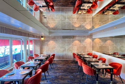 Paris Karaoke Restaurant image 1