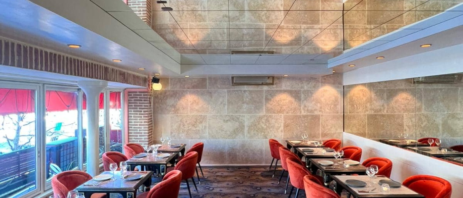 Paris Karaoke Restaurant image 1