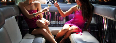 Prag Hummer Limousine image 2