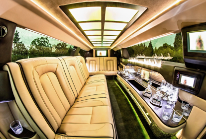 Prag Limousine image 3