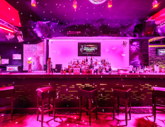 Köln Nachtclub mit Tisch & Getränkeguthaben image 4