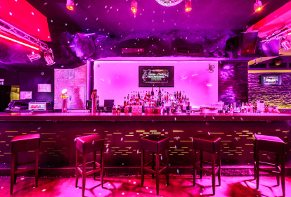 Köln Nachtclub mit Tisch & Getränkeguthaben image 4