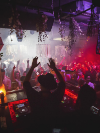 Carpe Diem Club VIP Tischreservierung Barcelona