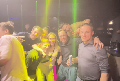 Bratislava Tisch & Getränke im Nachtclub image 5