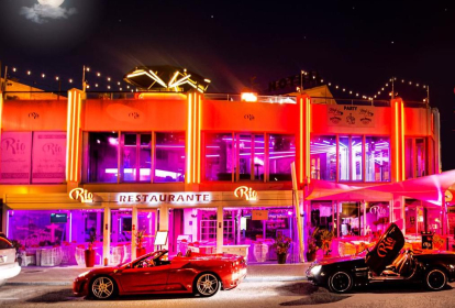 Ibiza Clubbesuch mit VIP-Eintritt und Tischreservierung image 4