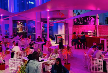 Ibiza Clubbesuch mit VIP-Eintritt und Tischreservierung image 7