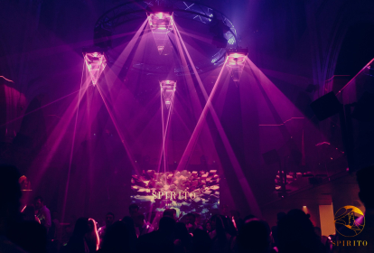 Brüssel Premium-Tischreservierung im Spirito Nachtclub image 3