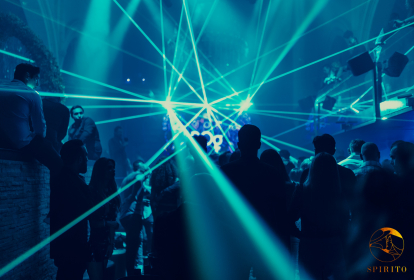 Brüssel Premium-Tischreservierung im Spirito Nachtclub image 2