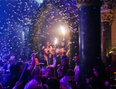 Brüssel Premium-Tischreservierung im Spirito Nachtclub image 4