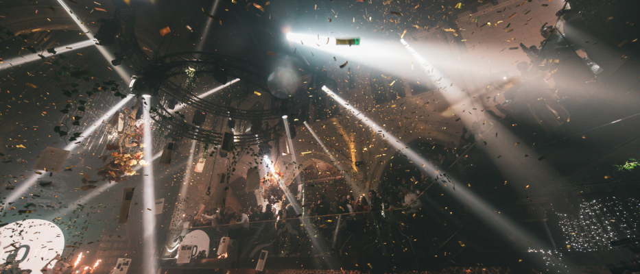 Brüssel Premium-Tischreservierung im Spirito Nachtclub image 1