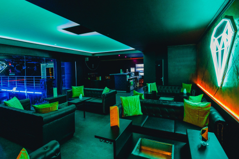 Tisch & Bottle Service im OX Club - Diamond Zone
