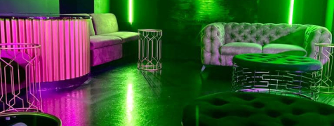 Prag Tisch & Getränke im FU Nachtclub image 2