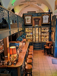 Absinth Verkostung mit Cocktail Prag