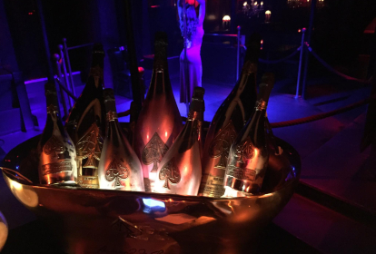 Kopenhagen Besuch im Stripclub image 2