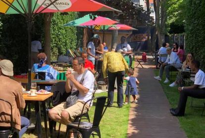 Brüssel Dinner, Drinks & Strip image 4