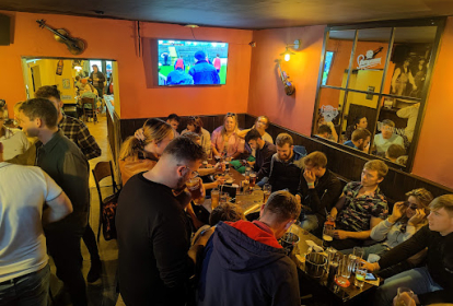 Prag Dinner mit Sportübertragung image 1