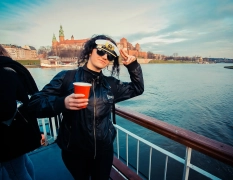 Krakau Partyboot mit Getränke-Flatrate image 3