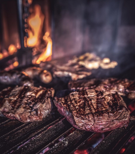 Grillparty auf dem Boot
