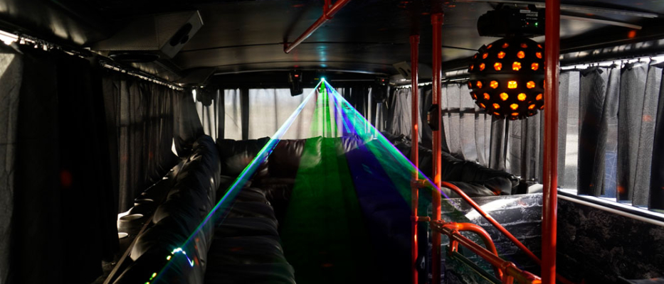 Dresden Partybus image 1
