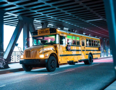 Berlin Amerikanischer Schulbus image 4