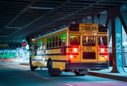 Berlin Amerikanischer Schulbus image 5