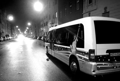 Düsseldorf Partybus image 4