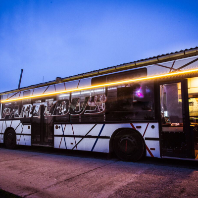3cad9e64d410284c993e52561b6c3058-party-bus-2.jpg image 1