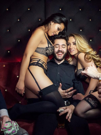 Double Trouble im Stripclub Prag