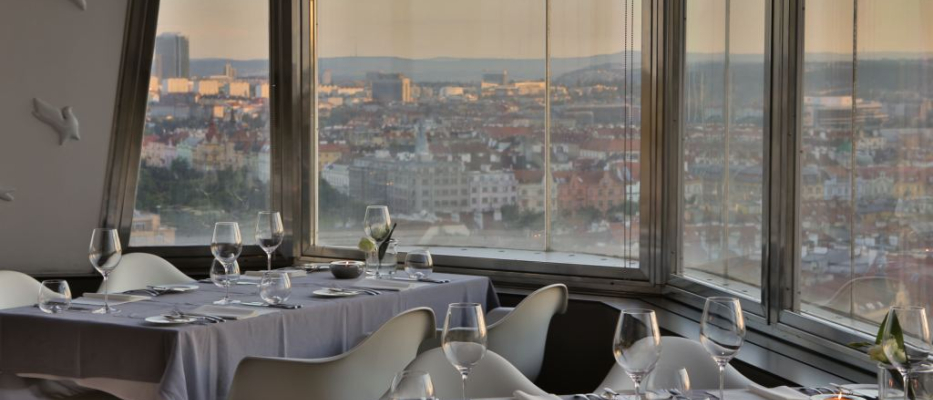 Prag Degustationsmenü im Turmrestaurant image 1