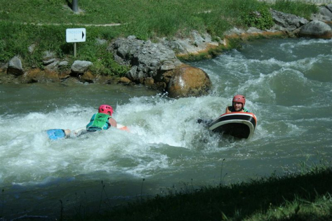 Hydrospeeding