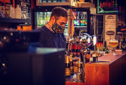 Brüssel Dinner, Drinks & Strip image 2