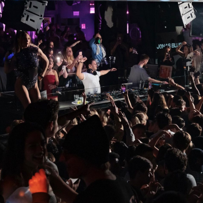 2LJ94APpIhypfLmN5MLVSM-opium-barcelona-5.png image 4