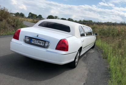 Köln Stretch-Limousine image 2