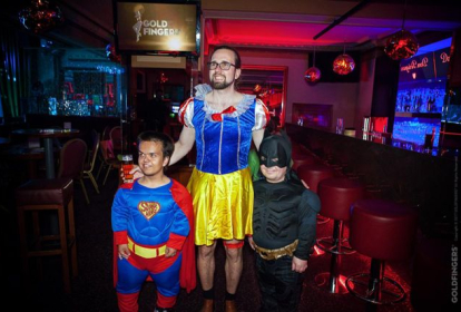 Prag Pissup-Zwerg image 5