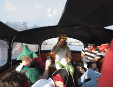 Amsterdam Partyboot mit Getränke-Flatrate image 4