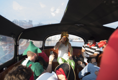 Amsterdam Partyboot mit Getränke-Flatrate image 4