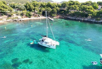 Mallorca Private Katamaran-Tour mit Essen und Trinken image 5