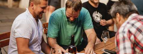 Pilsen Bier Verkostung in einem Bierhaus image 2