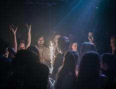 Pilsen Eintritt Infinity Club + Bottle Service image 3