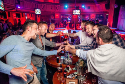 Prag Deluxe-Abend im Stripclub image 2